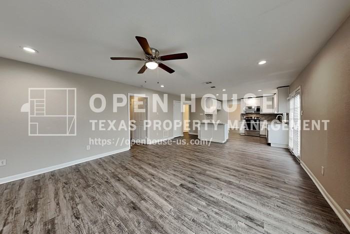 1645 Homestead St - Photo 7 of 24