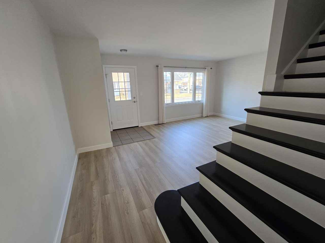 2136 Rugen Rd #2136D - Photo 6 of 22