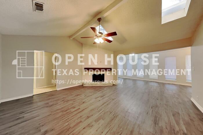 2712 Jewell Dr - Photo 5 of 21