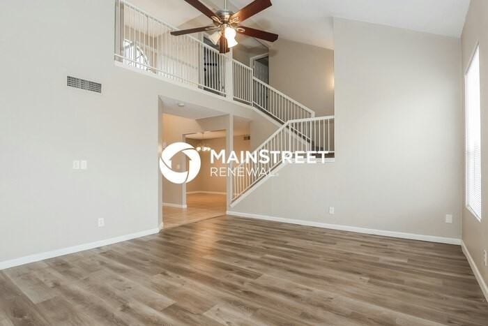 7297 W Shaw Butte Dr - Photo 2 of 18