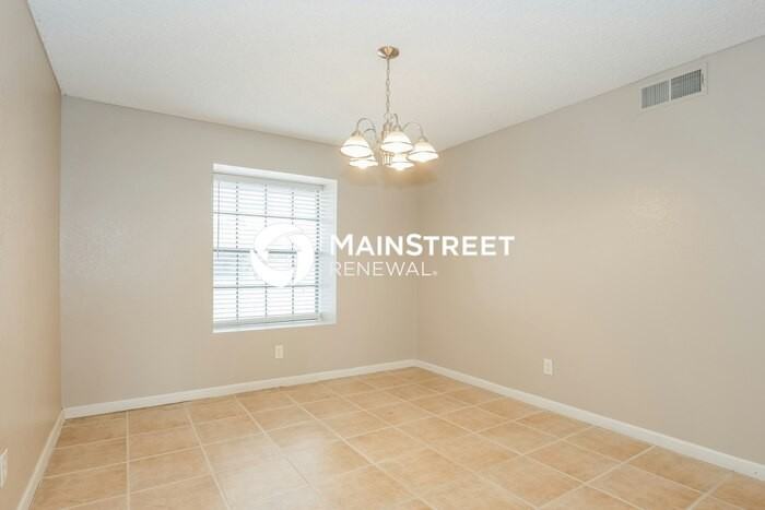 7297 W Shaw Butte Dr - Photo 4 of 18