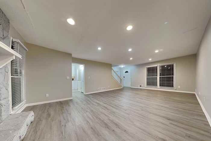 3494 Sheree Trl - Photo 4 of 21