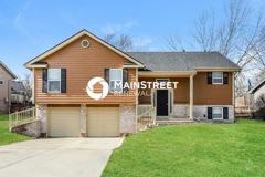 912 Sw Foxtail Dr - Photo 1 of 1