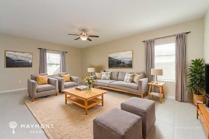 347 Kenilworth Dr - Photo 4 of 12