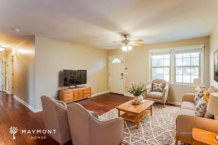 107 Woodridge Dr - Photo 5 of 15