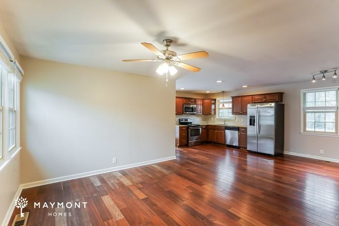 107 Woodridge Dr - Photo 6 of 15