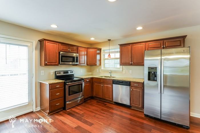 107 Woodridge Dr - Photo 7 of 15