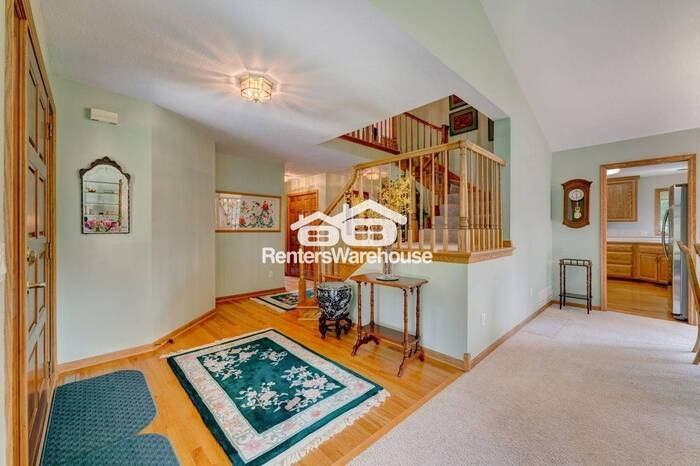 6841 Lorena Ln - Photo 3 of 29