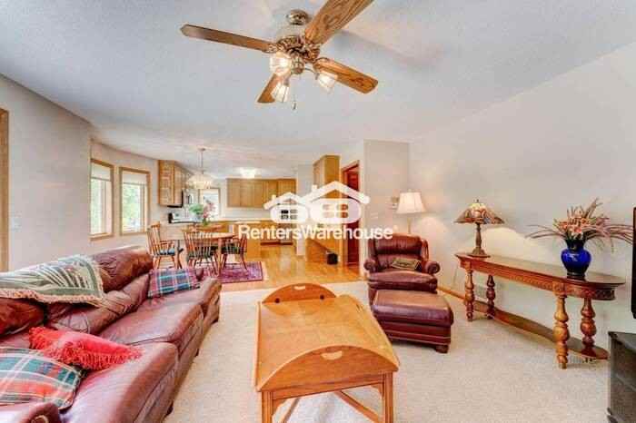 6841 Lorena Ln - Photo 7 of 29