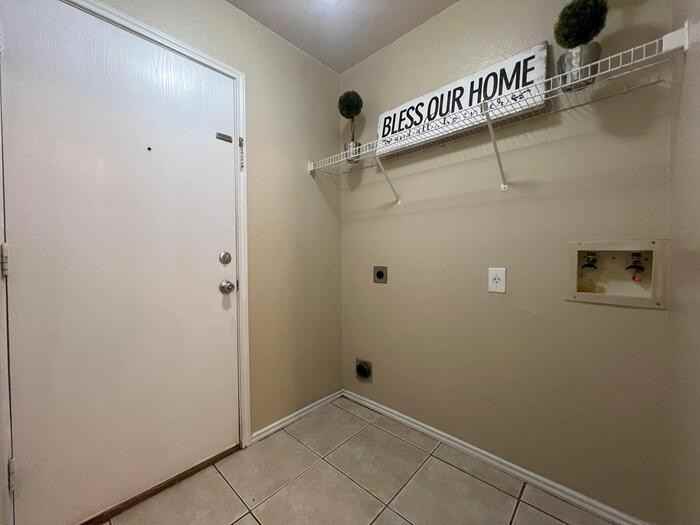 10524 Flagstaff Run - Photo 6 of 16