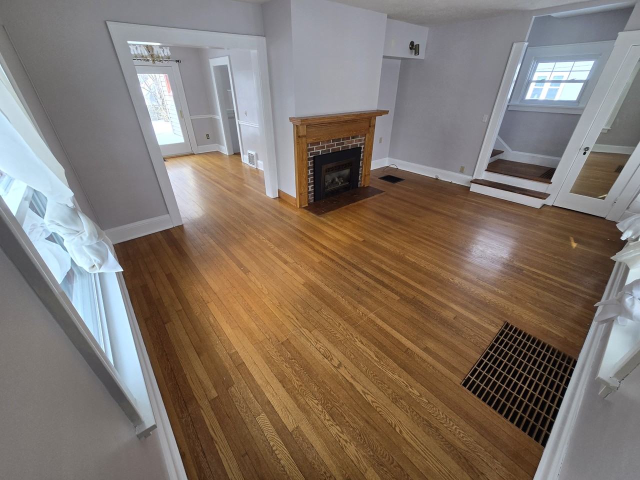 232 Nichols Ave #1 - Photo 5 of 32