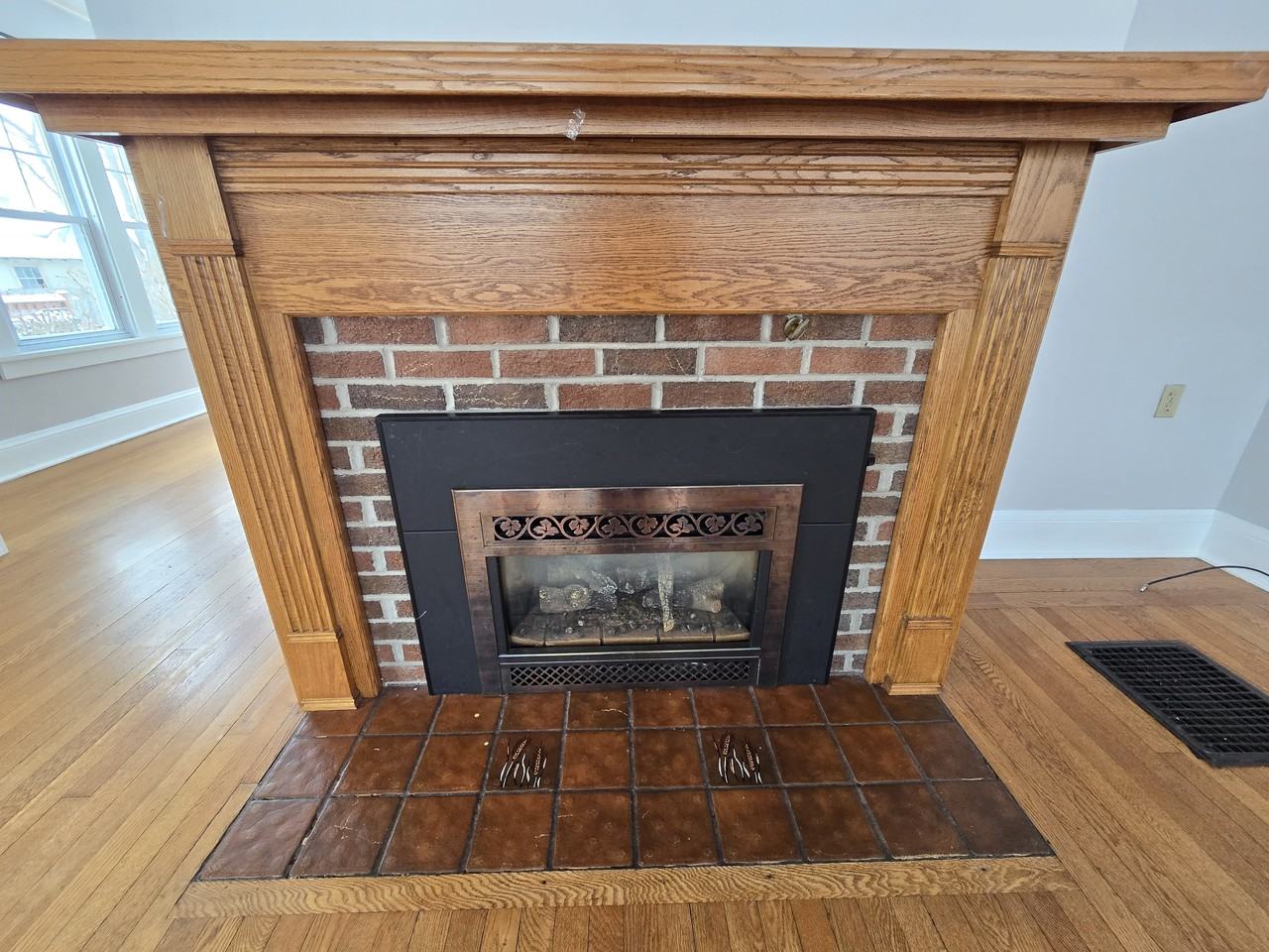 232 Nichols Ave #1 - Photo 6 of 32