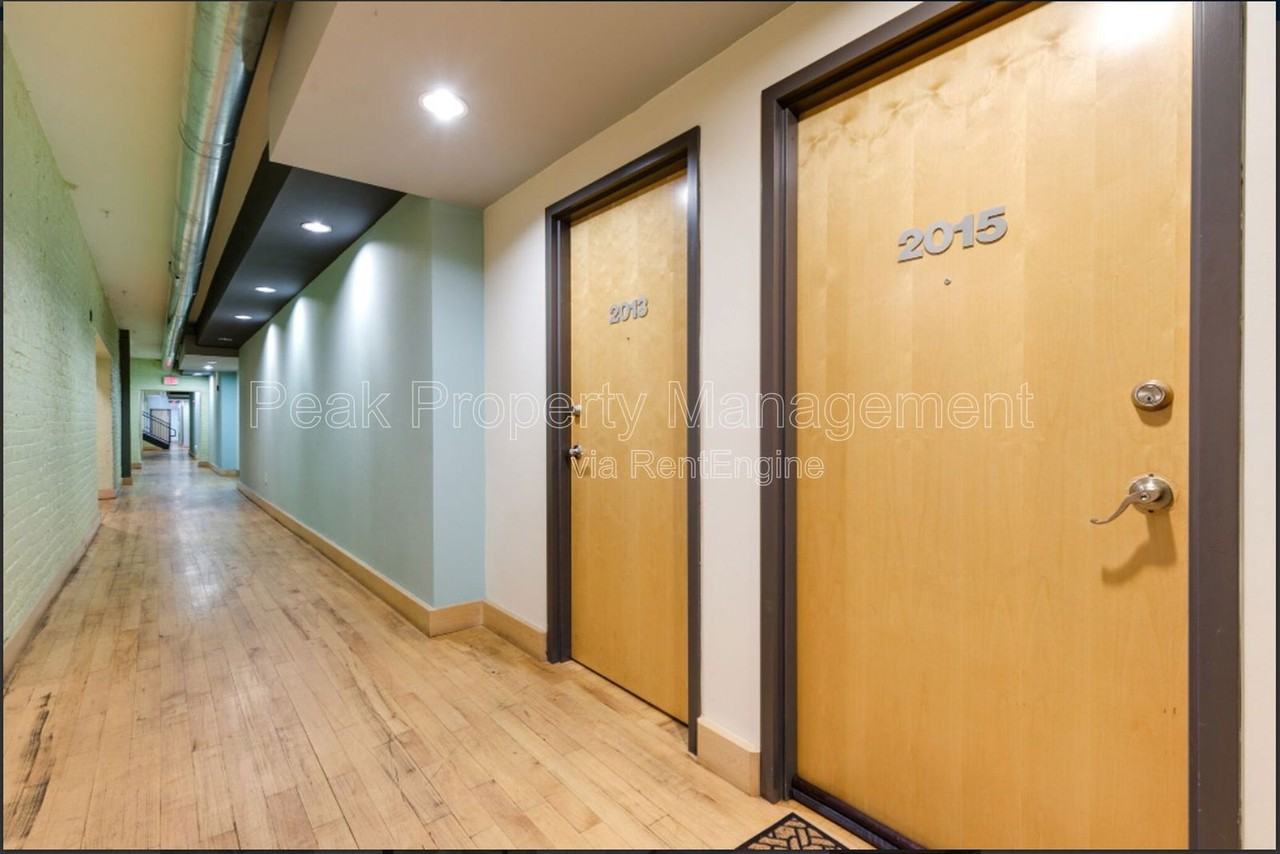 325 Brown St #2013 - Photo 6 of 11