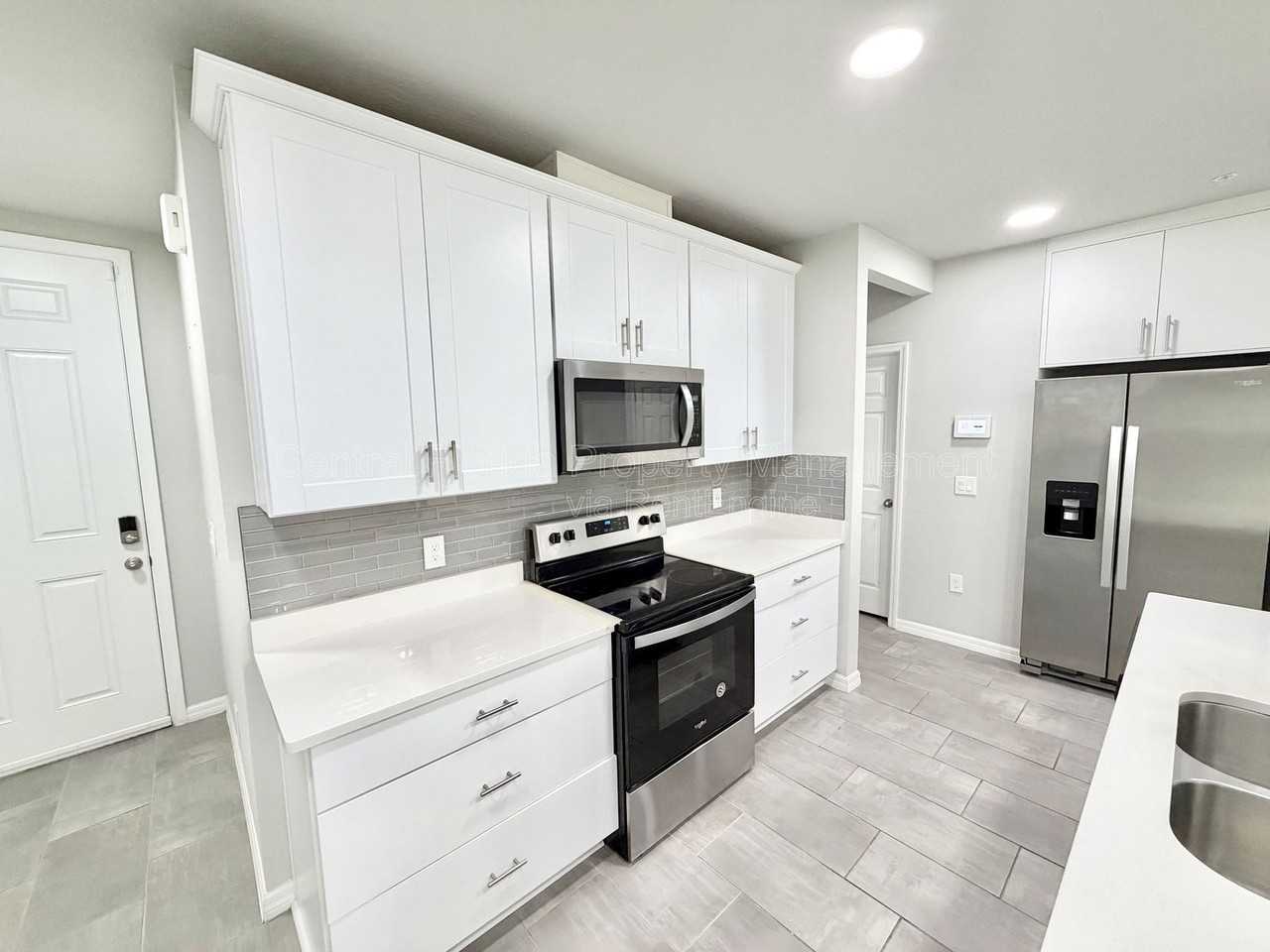 2586 Sweet Viburnum Way - Photo 7 of 32