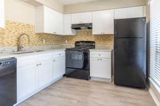 2240 Ridgmar Plz #44 - Photo 1 of 1