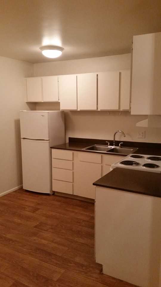 Victoria Canyon Apartments - Photo 2 of 38