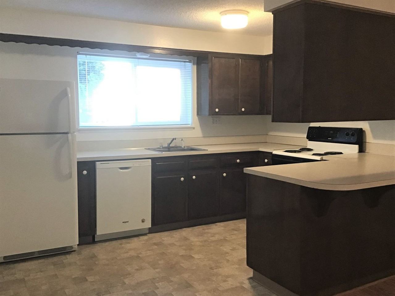 Greenwood Manor Apartments #11156 - Photo 2 of 20