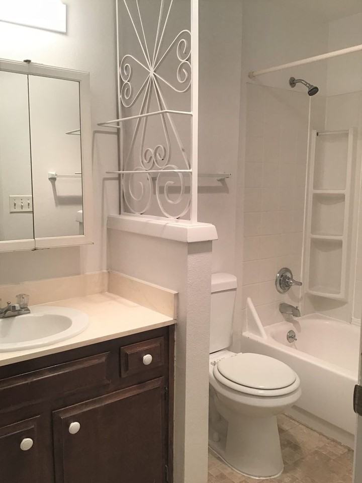 Greenwood Manor Apartments #11156 - Photo 7 of 20