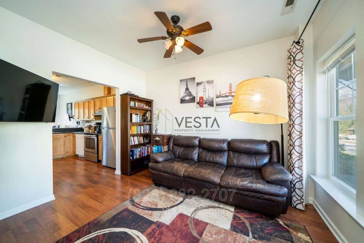 3 Penley Ave #B - Photo 2 of 10