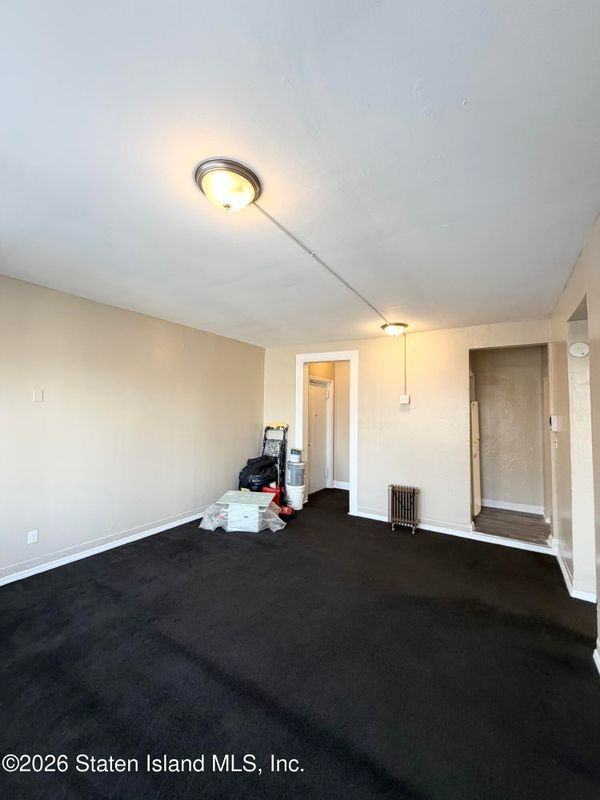 37 Avon Pl ##1b - Photo 2 of 7