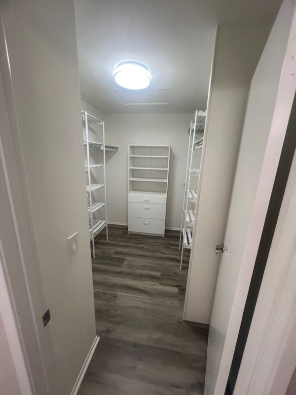 26328 Columbus Dr - Photo 2 of 24