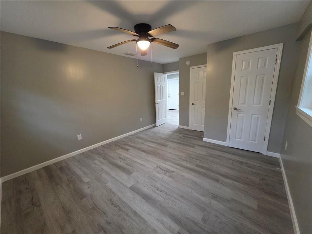 3066 Bay Crescent Dr - Photo 2 of 12