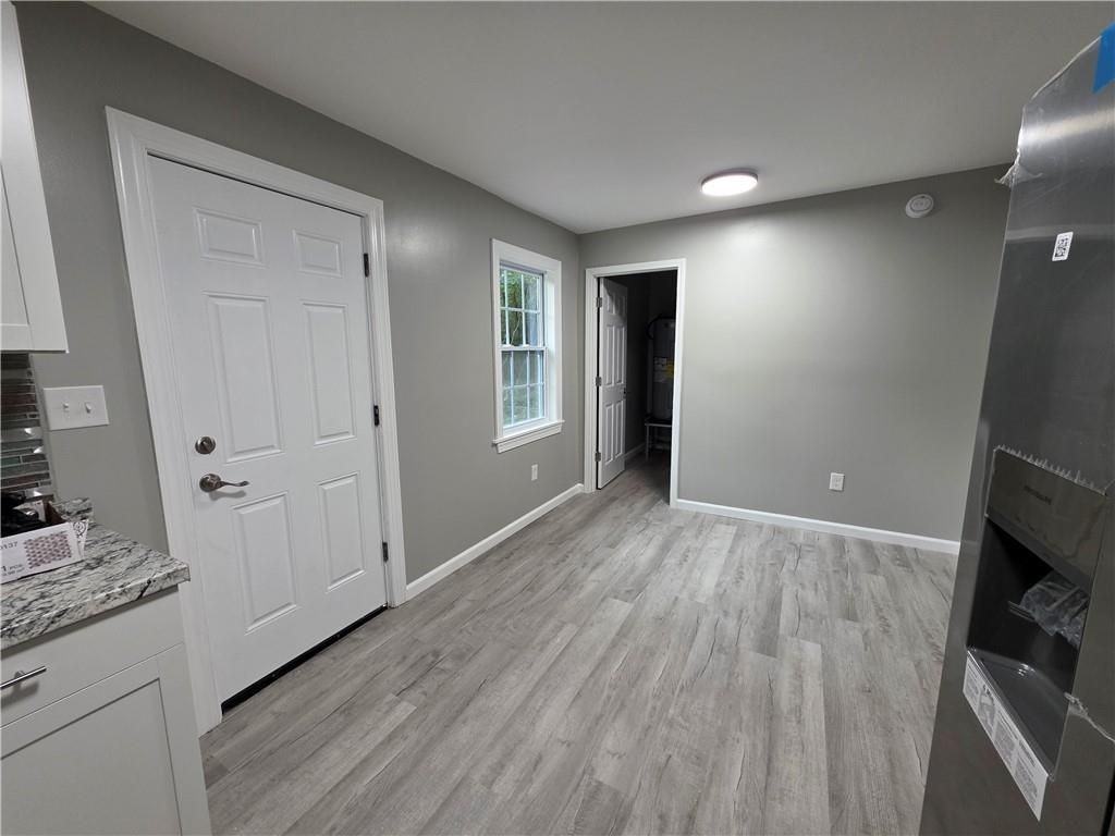 3066 Bay Crescent Dr - Photo 4 of 12