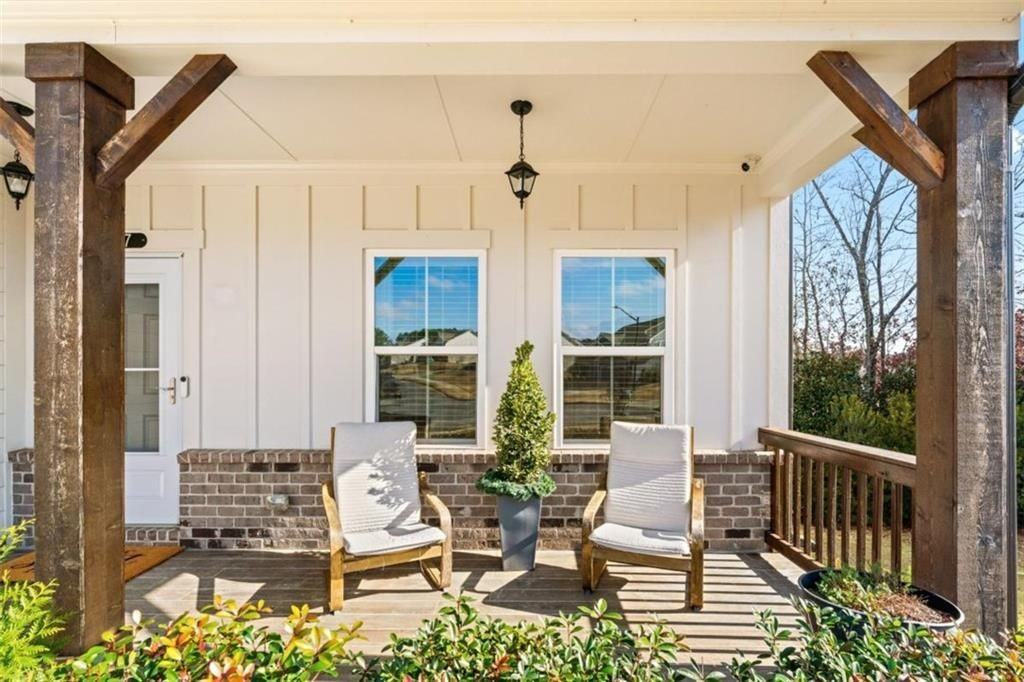 97 Brookstone Ct - Photo 4 of 33