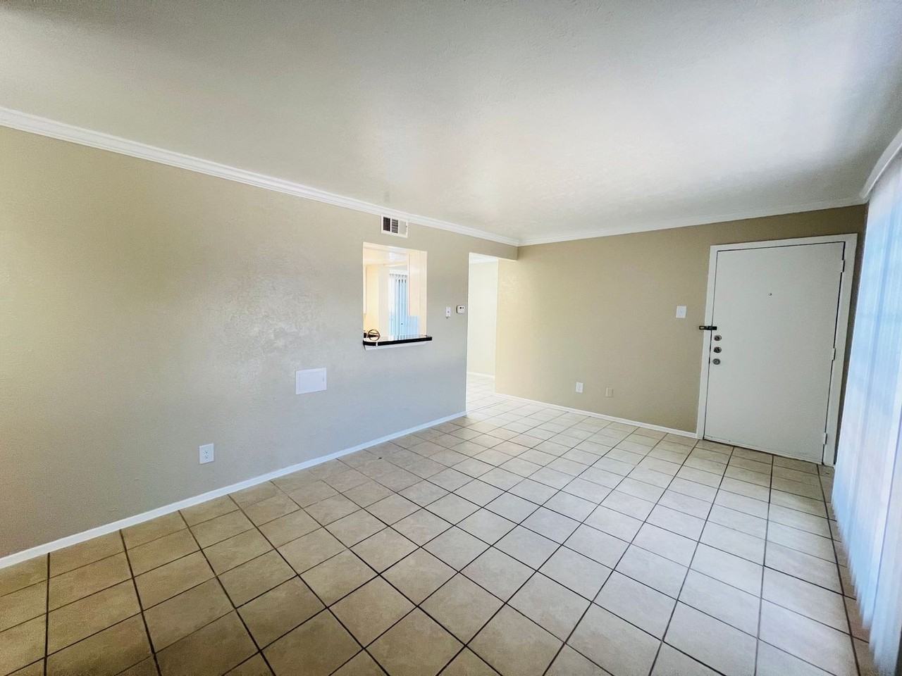 Spanish Lagos Apartments - Photo 3 of 15
