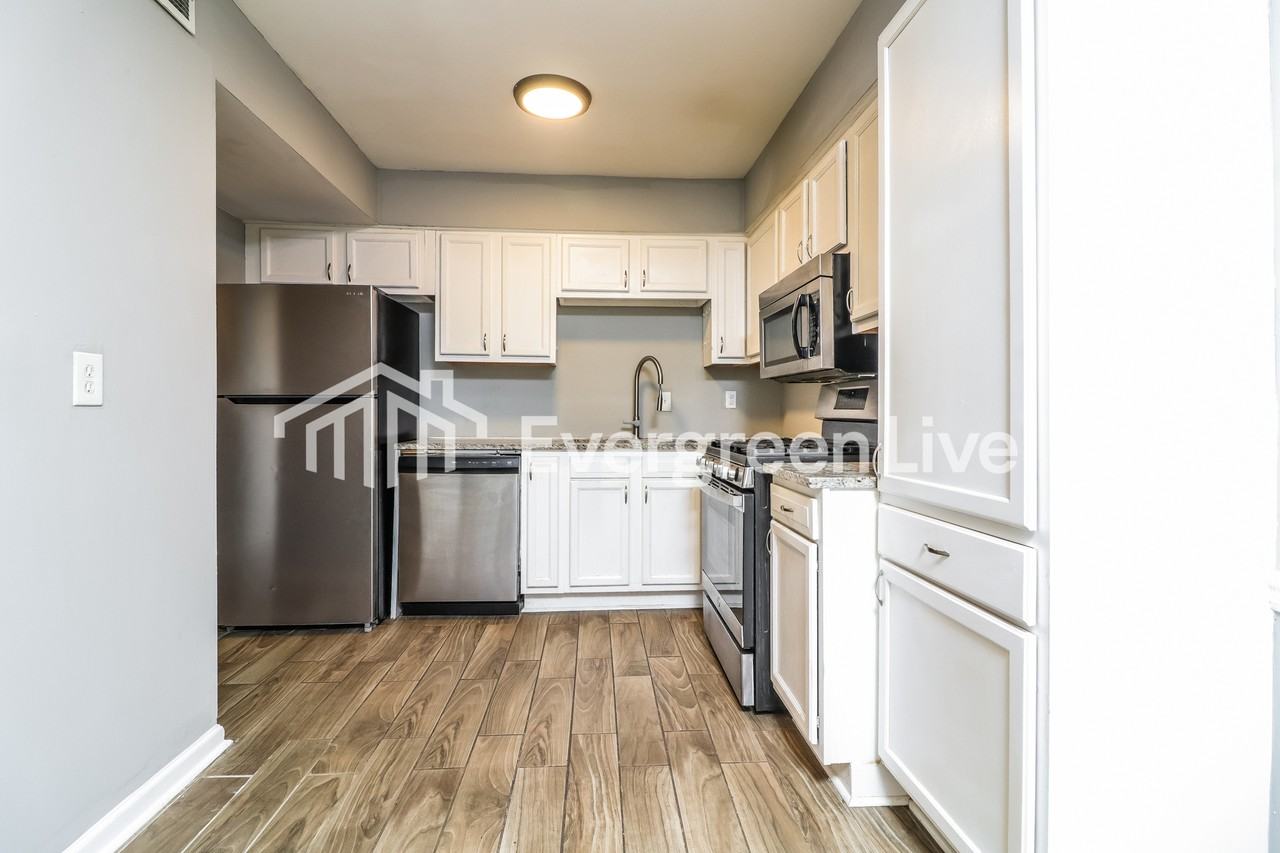 867 Heritage Oaks Dr - Photo 5 of 10