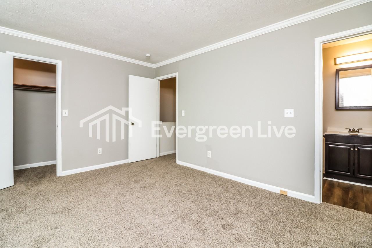 867 Heritage Oaks Dr - Photo 7 of 10