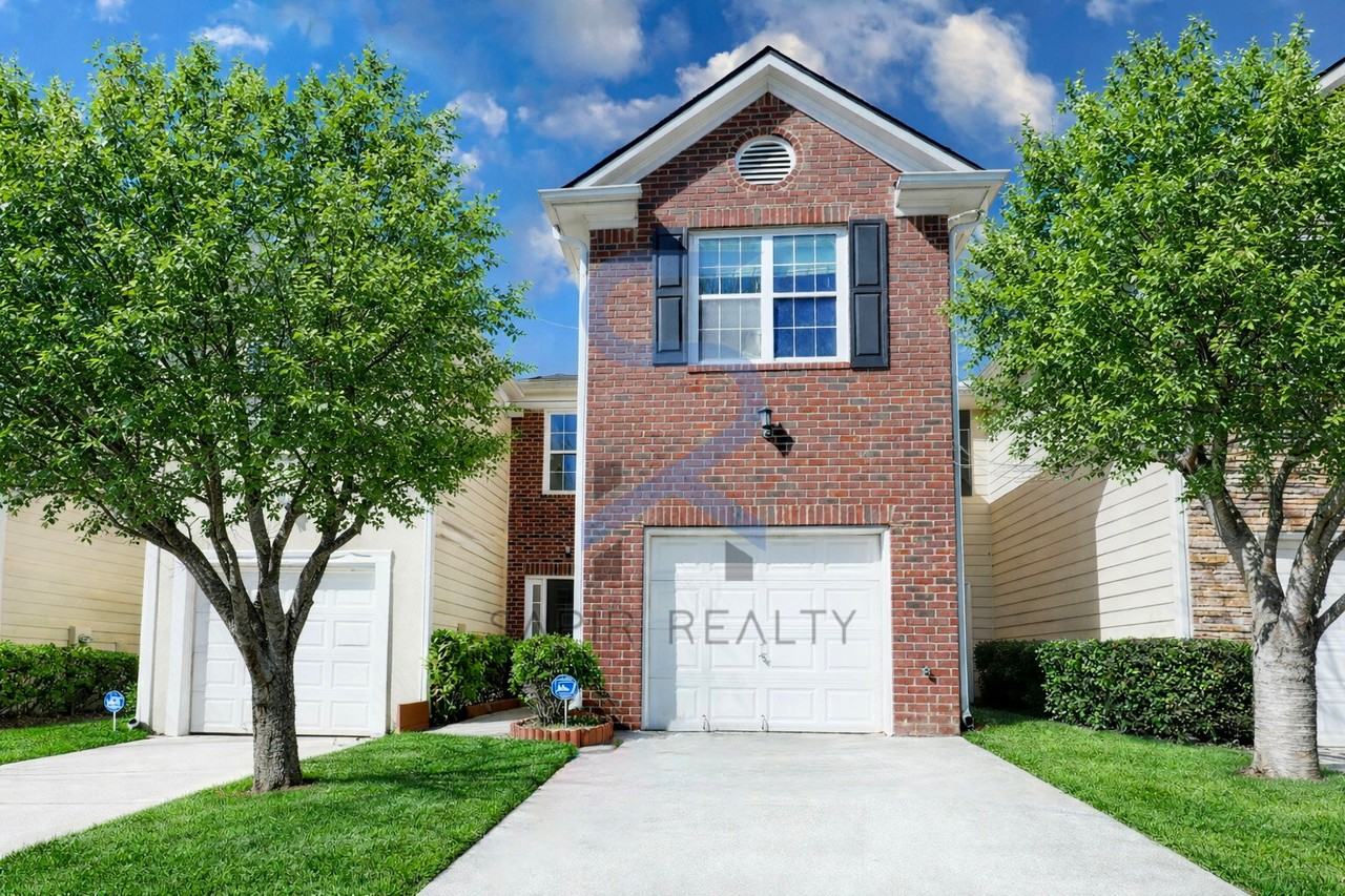 7073 Biltmore Trce - Photo 2 of 18