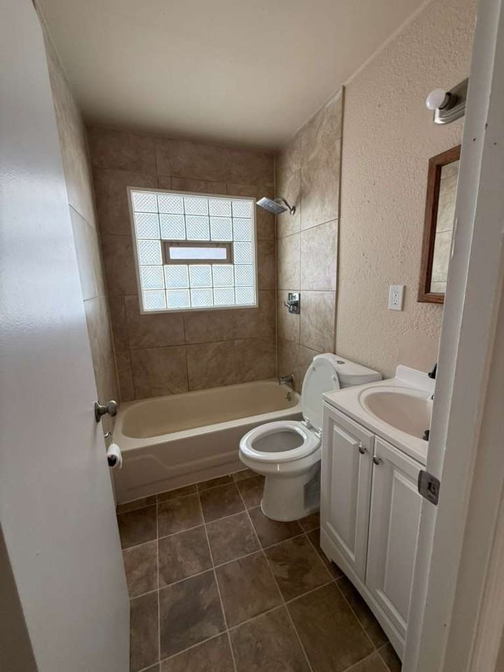 237 Cameron Rd - Photo 6 of 15