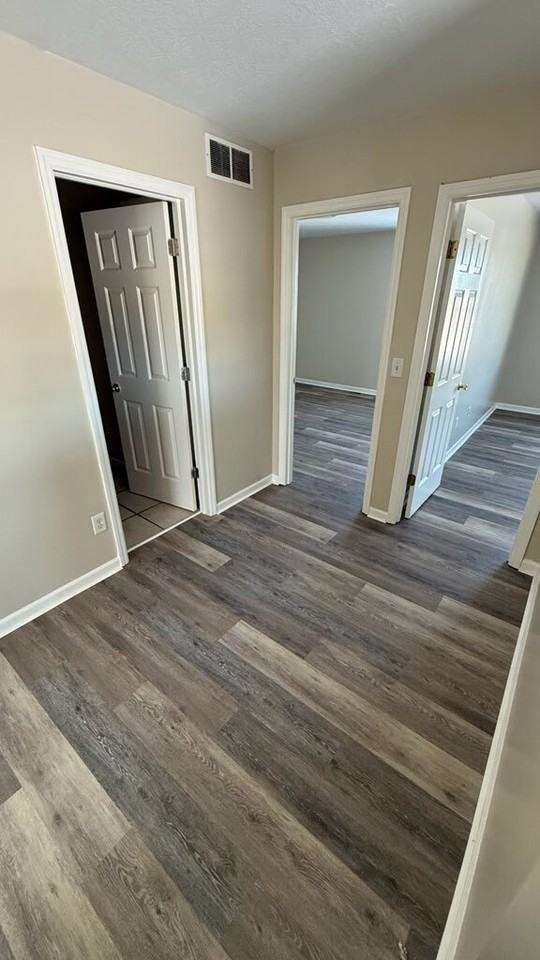 15 Marlou Dr - Photo 4 of 14