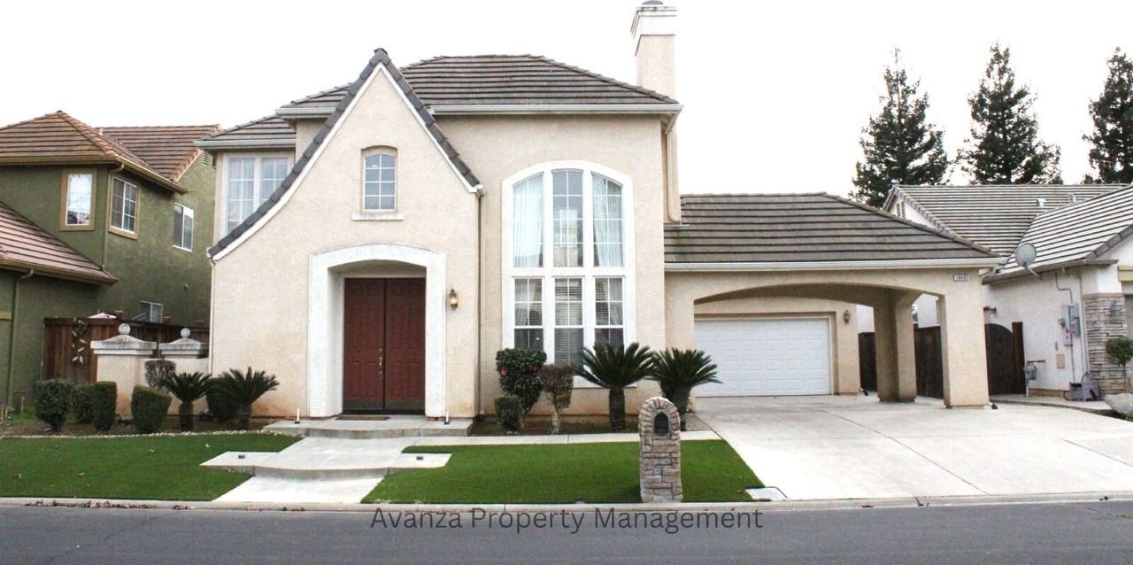 10403 E Fieldstone Ave - Photo 2 of 41