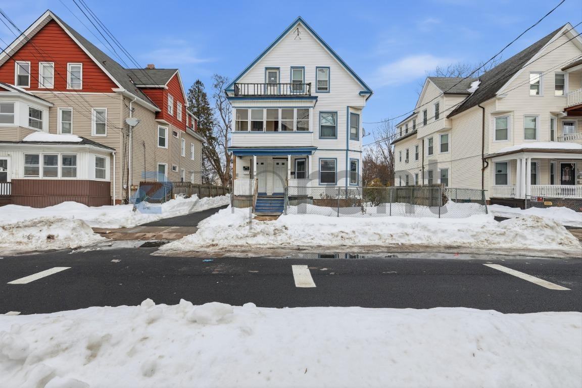 62 Rowe Ave #1 - Photo 2 of 33