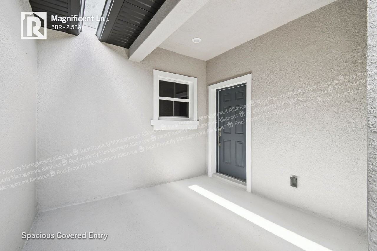 8544 Magnificent Ln - Photo 3 of 26