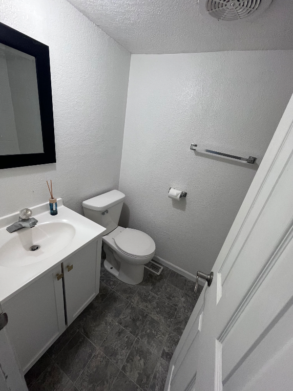 16 Sassy Ln - Photo 6 of 12