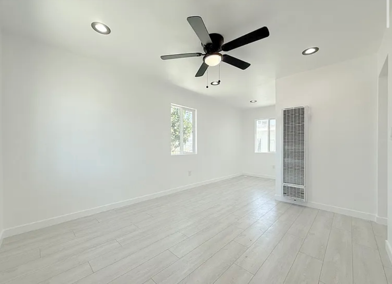 518 N Wilmington Ave - Photo 5 of 12