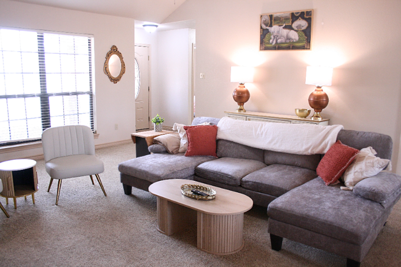 220 Moonlight Trl - Photo 2 of 16