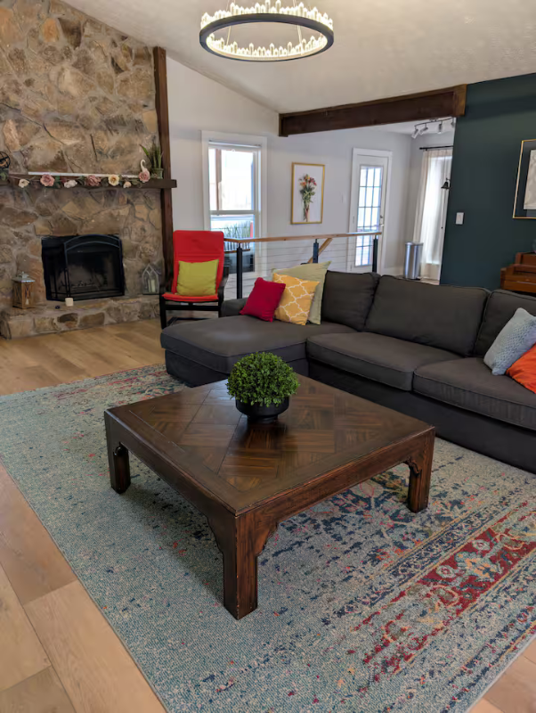 10095 Lake Forest Way - Photo 2 of 50