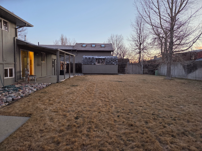 1871 Shumway Ave - Photo 3 of 14