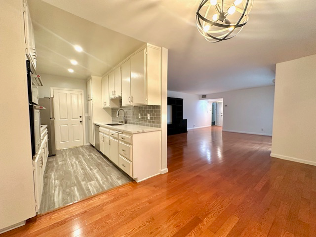 4521 Colbath Ave #103 - Photo 4 of 18