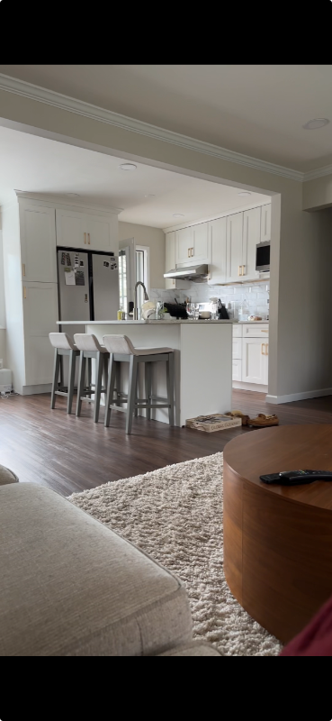 194 Covert Ave - Photo 4 of 16