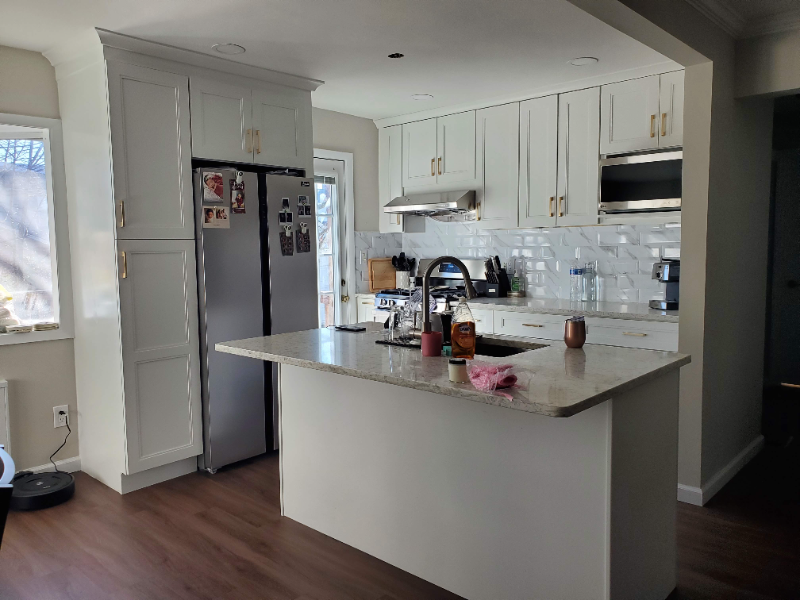 194 Covert Ave - Photo 6 of 16