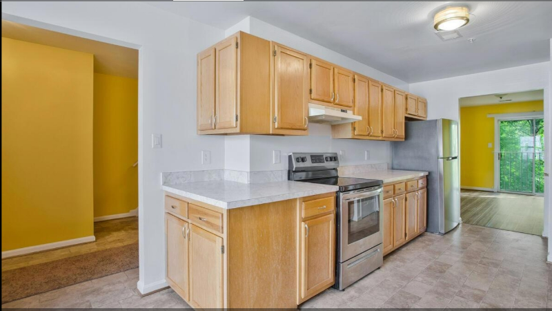 11220 Hannah Way - Photo 6 of 17