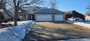 featured image of 9231 Queens Gdns