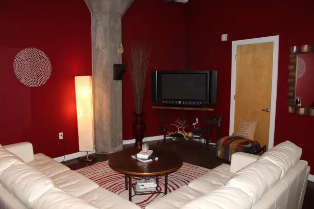 1620 Lucas Ave #203 - Photo 5 of 7