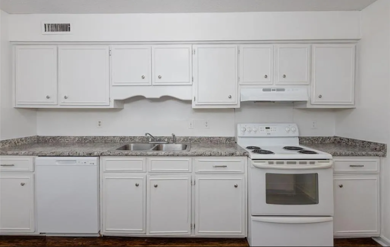 1704 12th Pl S #A - Photo 3 of 14