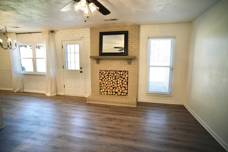 120 Ridgemont Pl - Photo 2 of 10